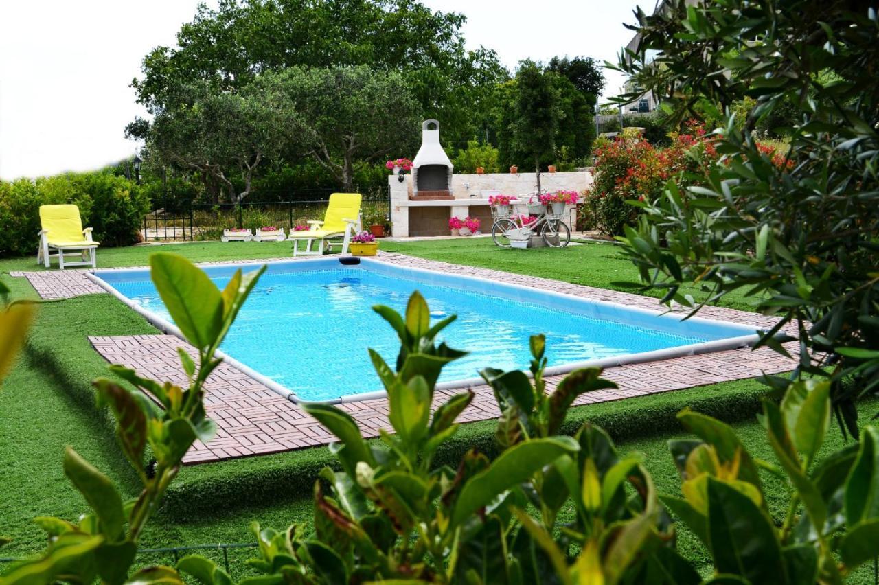 Trullo Suite Cisternino Eksteriør bilde